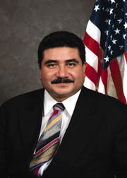 Photograph of Representative  Frank Aguilar (R)